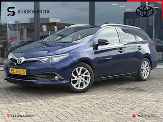 Toyota Auris Touring Sports 1.2T Dynamic