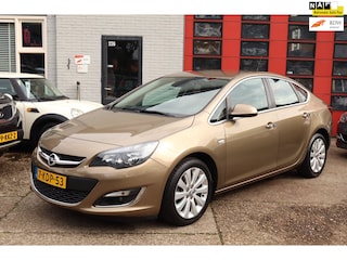 Opel Astra 1.4 Turbo Cosmo , 85.000 Km Nap .