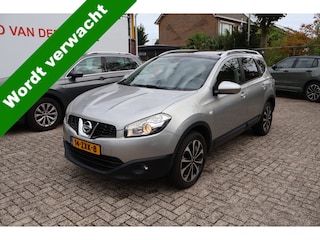 Nissan Qashqai 1.6 Conn. Ed. / 7 pers. / NL-Auto / 2e eigen. / Clima / Pano