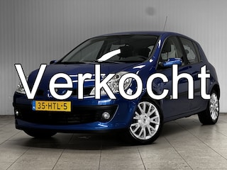 Renault Clio 1.2-16V Dynamique/ D-Riem verv: 217.000 KM!/ 5-Drs/ 16'' LMV/ Airco/ Cruise/ Elek. pakket/ Isofix/ Radio-CD/ Multi. LEDER. Stuur/ Mistl./ Getint glas/ Metallic lak.