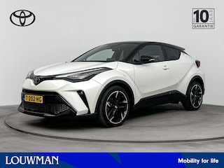 Toyota C-HR 2.0 Hybrid GR-Sport | JBL | Dodehoek detectie | Stoel+stuurverwarming | Sportstoelen | Elektrisch verstelbare bestuurdersstoel | FULL LED Adaptive | Parkeersensoren voor+achter | Navigatie | Apple
