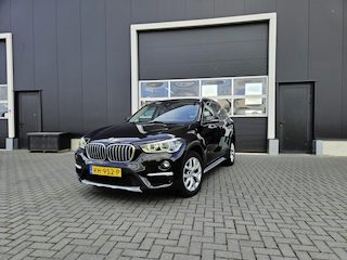 BMW X1 sDrive18i High Executive Automaat HUD | Camera | LED