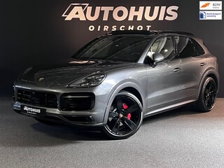 Porsche Cayenne 3.0 E-Hybrid Sport Design/Sport Chrono/Pano/HeadUp/Memory/360Camera/Trekhaak/Bose/Stuurverwarming/22"
