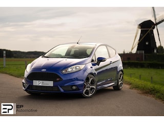 Ford Fiesta 1.6 ST2|H&R|Leder|Stoelverwarming|Camera|Cruise