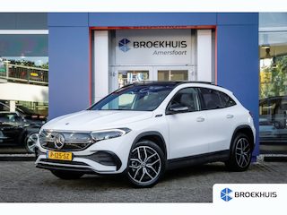 Mercedes-Benz EQA 250 Business Solution AMG 67 kWh | Elektrisch glazen panorama-dak | Voorstoelen verwarmd | Keyless | Achteruitrijcamera | AMG-styling | Achteruitrijcamera | Elektrisch glazen panorama-dak