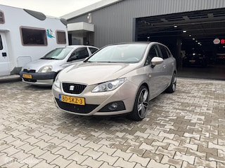 Seat Ibiza ST 1.2 TSI Sport AUTOMAAT Airco Cruise Leder Pano