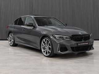 BMW M340i xDrive High Executive / Pano / H&K Audio / Laser / Head-up