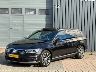 Volkswagen Passat Variant 1.4 TSI GTE Highline|Pano| Trekhaak|Stoel Verwarming |ACC|Sfeer