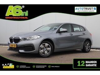 BMW 118i 136PK Automaat Navigatie Draadloos Carplay Climate Cruise Control Parkeersensor