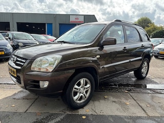 Kia Sportage 2.0 CVVT M-bition
