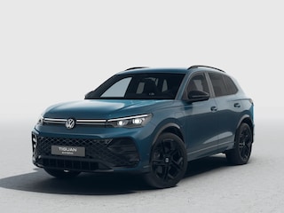 Volkswagen Tiguan R-Line Edition 1.5 eHybrid 272 PK | Black Style | Navigatie | Trekhaak | Panoramadak | Camera |