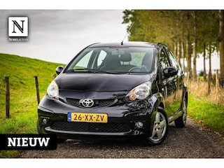 Toyota Aygo 1.0-12V Sport |Nap |Airco |5Deurs |LM velgen