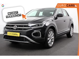 Volkswagen T-Roc 1.5 TSI 150pk Automaat Style Navigatie Apple Carplay/Android Auto Parkeersensoren Camera Adaptive Cruise Control Blind Spot Assist Park Assist Stoel- en stuurverwarming Elektrische achterklep LED-koplampen