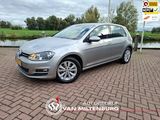 Volkswagen Golf 1.2 TSI Comfortline Clima Cruise PDC v+a