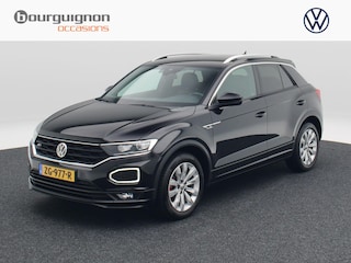 Volkswagen T-Roc 1.5 TSi 150 Pk R-Line | Stoelverwarming | Camera | Trekhaak | Navigatie | Adaptive Cruise | 17 Inch