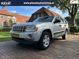 Jeep Grand Cherokee 4.7 V8 Laredo Aut. | Youngtimer | Stoelverwarming | Slechts 112.000KM | Standkachel | Historie | NAP | NL |