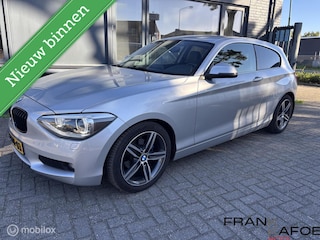 BMW 1.6i Upgrade Edition Airco Navi Bl.tooth Leder 17"LM Xenon PDC