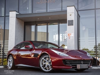 Ferrari GTC4 GTC4Lusso T 3.9 V8 / Full PPF / Carbon / Passenger / Ceramic / Lift / JBL / CarPlay / Pano / AFS2