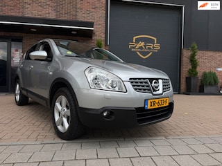 Nissan Qashqai 2.0 141PK Tekna Premium 4WD 4X4 Panorama Dak Airco Cruise Navi Elk.Ramen Leder Trekhaak keyless entry