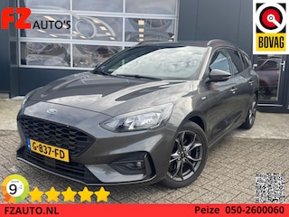 Ford Focus Wagon 1.0 EcoBoost Titanium Business Automaat - Navigatie - Climate Control - Trekhaak