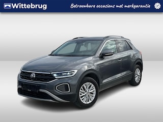 Volkswagen T-Roc 1.5 TSI 150pk DSG Life / Virtual Cockpit Pro / Navigatie / App-Connect / Camera / Stuur & Stoelverwarming / 16" LMV