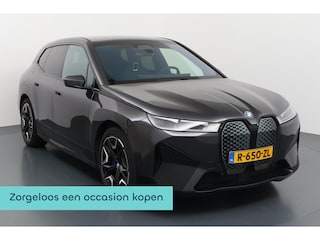 BMW iX xDrive50 High Executive 112 kWh Flagship elektrische SUV met vermogen van 385 kW
