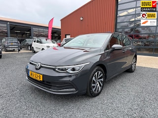 Volkswagen Golf PHEV 1.4 eHybrid Style