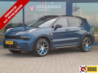 Lynk & Co 01 1.5, Full LED / Elektr. Schuifdak / Camera 360 + Sensoren / Carplay + Android Auto / 20' LMV