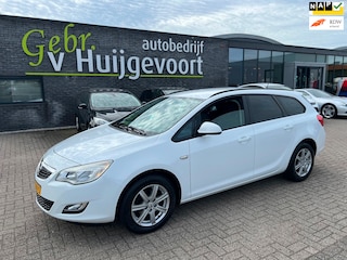 Opel Astra Sports Tourer 1.4 Turbo Edition