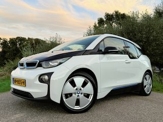 BMW i3 Range Extender Comfort Advance Automaat | 1e Eigenaar | 19" Velgen | Stoelverwarming | Navi | Clima | PDC | Cruise | LED |