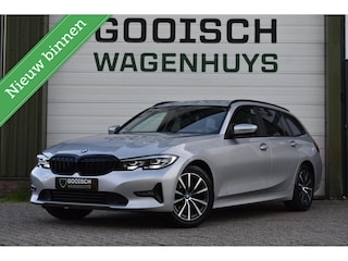BMW 3-serie Touring 320i Executive Edition | Comfort stoelen | Carplay |