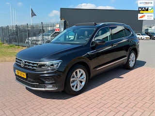 Volkswagen Tiguan 1.4 TSI Highline Allspace 2018 NAP 1e Eigenaar Pano Trekhaak