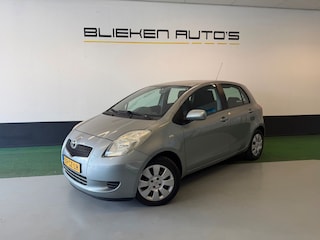 Toyota Yaris 1.3 VVTi Sol