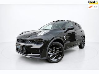 Lynk & Co 01 1.5 BLACK EDITION PANO CAM ACC SFEER MEMORY