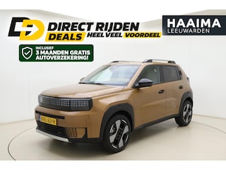 Fiat Grande Panda La Prima 11 kW 44 kWh | DEMO | 8 Jaar garantie | Navigatie | Climate control | Stoel & Stuurverwarming | Dakrails | Extra getint glas