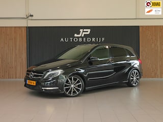 Mercedes-Benz B-klasse 180 Prestige AUTOMAAT|CRUISE|18INCH|PANO|LEDER|PDC|STOELVERWARMING