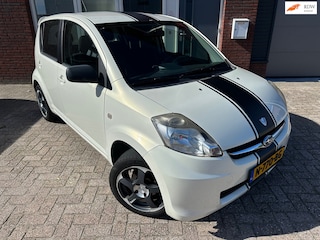 Subaru Justy 1.0 Black & White / Airco / 5DRS / LM