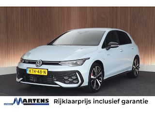 Volkswagen Golf 1.5 eHybrid GTE 272pk Black Style DCC Trekhaak Camera Stoelverwarming HUD Keyless Navigatie