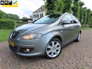 Seat Altea 1.6 Stylance Ecc Cruisecontrol Navigatie Pdc Lm Vekgen Trekhaak