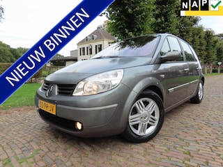 Renault Scénic 2.0-16V Expression Luxe Automaat Ecc Cruisecontrol Navigatie Leer/Stof Lm Velgen Trekhaak