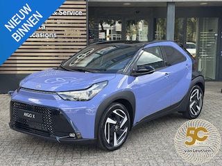 Toyota Aygo Hybrid 115 envy STOELVERWARMING PARK-SENSOR APPLE/ANDROID KEYLESS