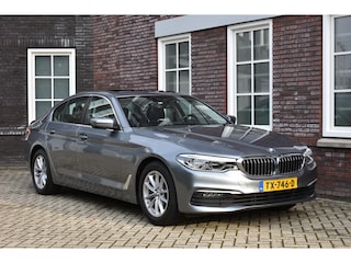 BMW 520 Schuifdak/Comfortstoelen leder Wij zijn op afspraak geopend! Graag bellen voor uw komst.