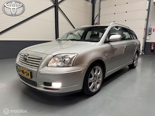 Toyota Avensis Wagon 2.0 VVTi Linea Luna 17"Velgen|Trekhaak