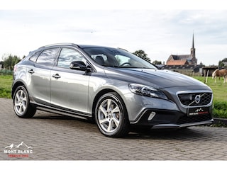 Volvo V40 T4 AWD|ACC|Memory