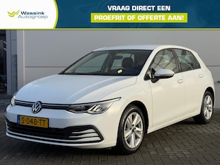 Volkswagen Golf 1.0 TSI 110pk Life Business | Climate control | Navigatie by app | Lm-velgen | Stoelverwarming | Adaptieve cruise control