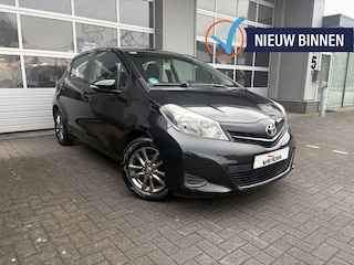 Toyota Yaris 1.0 VVT-i Style / CAMERA / Yaris Edition 2014