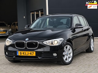 BMW 116d Executive AUTOMAAT NAVI/PDC/CRUISE