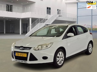 Ford Focus 1.0 EcoBoost Trend|NAVI|PDC|AIRCO|CRUISE|2XSLEUTELS|APK05-04-2027