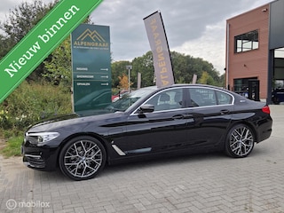 BMW 530e iPerformance Softclose|Stoelkoeling|Head-up|Nappa leder|zwarte hemel|1e eigenaar SOH waarde 97.4% Dealeronderhouden!