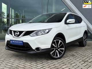 Nissan Qashqai 1.5 dCi Tekna Panoramadak / Trekhaak / 360 Camera